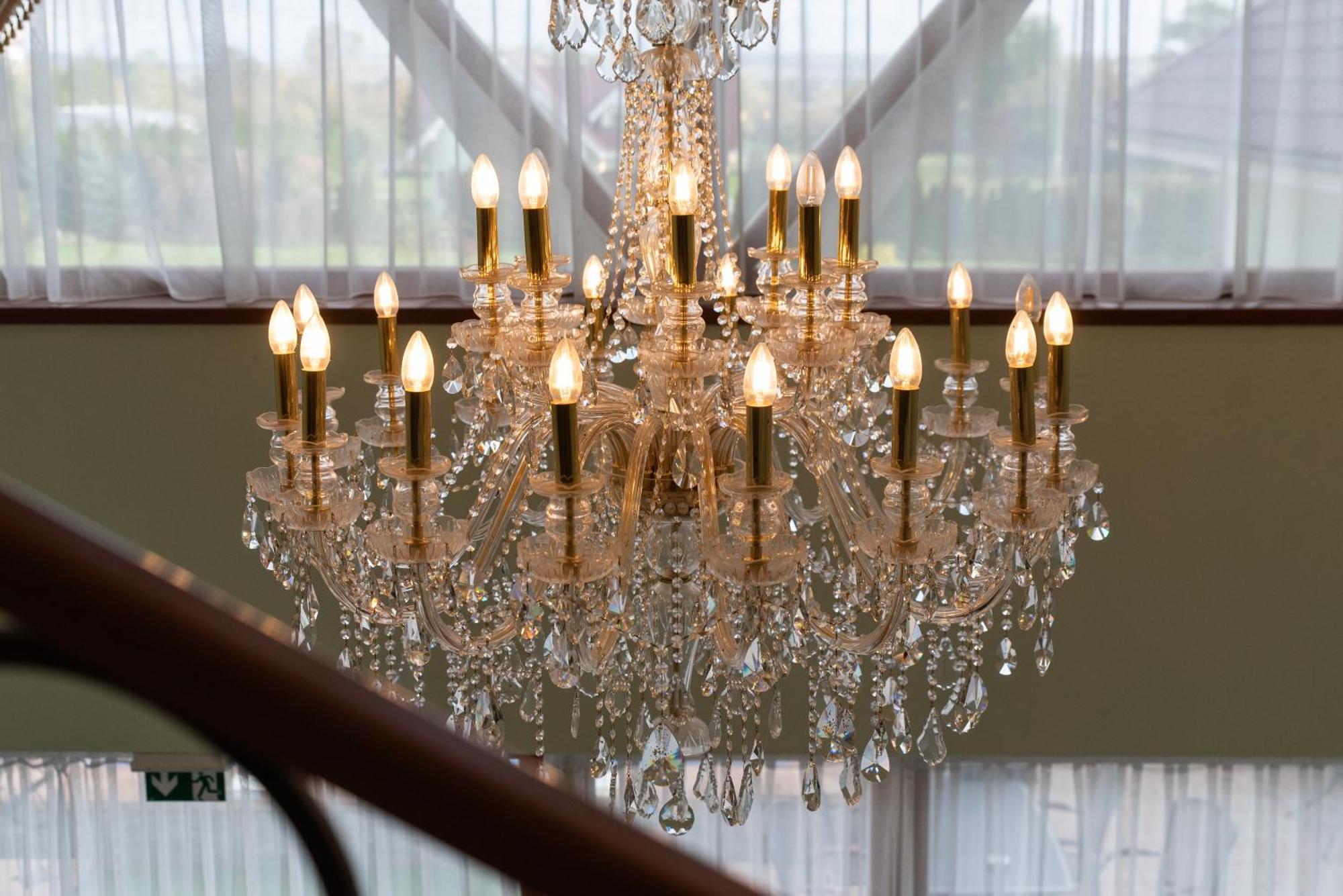 Hotel Viliam Frano Нитра Экстерьер фото