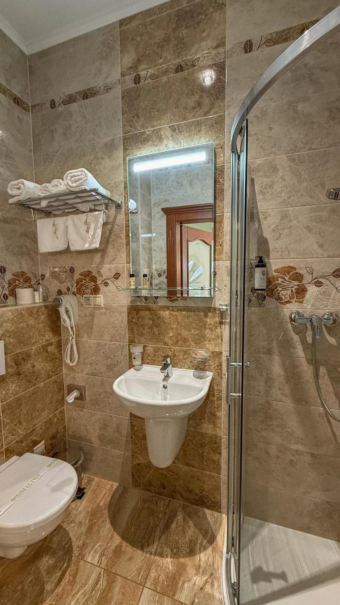 Hotel Viliam Frano Нитра Экстерьер фото